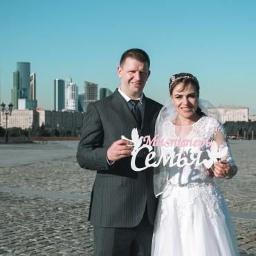 Альбом: Свадебная фотосъемка, 28 фотографий