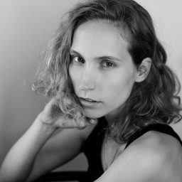 Анна  Винокурова Анна  Винокурова