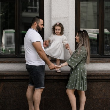Альбом: Семейная фотосъемка, 17 фотографий
