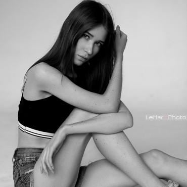 3f0732cada883cf105ea94a69fcf28c6.jpg