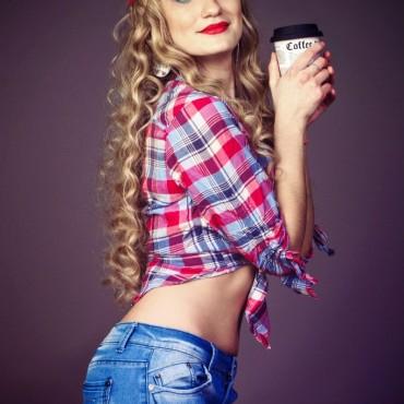 Фотография #214647, студийная фотосъемка, автор: лвда Вдвд