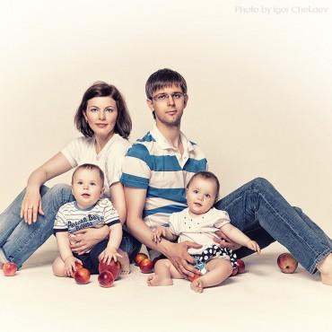Альбом: Семейная фотосъемка, 50 фотографий