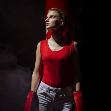 Альбом: Фотоночь  In Red, 15 фотографий