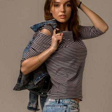 Фотография #10418, студийная фотосъемка, автор: София Тельнова