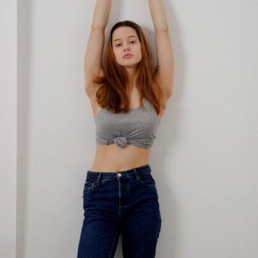 a4390b6c6f8d5d4dc258848fee4de744.jpg