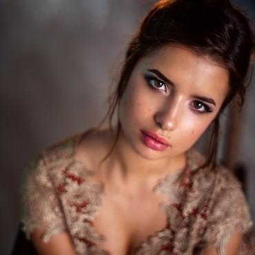 90eb7cf10652d22409f967ea6a5b2fc4.jpg